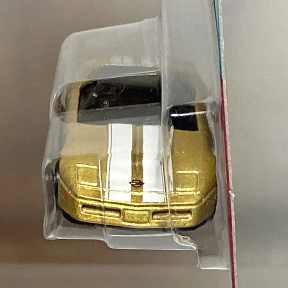 Hot Wheels‎ '84 Corvette 74/250 HW The '80s 6/10 Die-cast 1/64 Car NIP 2022